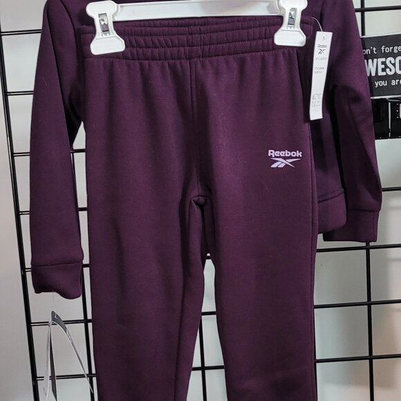 Reebok Kids Plum Fleece Hoodie Sweatsuit Set - Stacked Logo - Cozy Activewear! - Picture 8 of 9